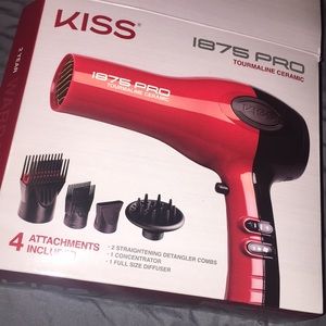 Kiss blow dryer